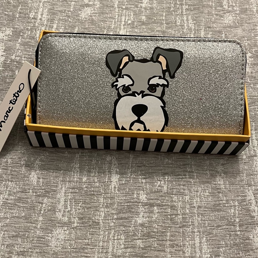 Marc Tetro Zip Around Wallet